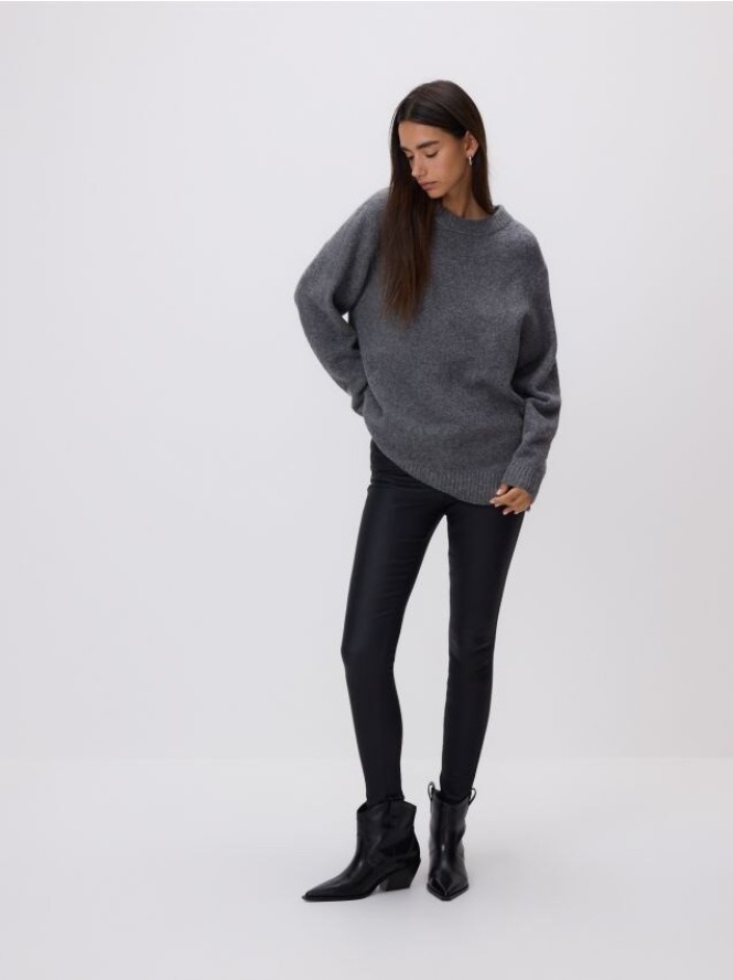 Gładki sweter - szary