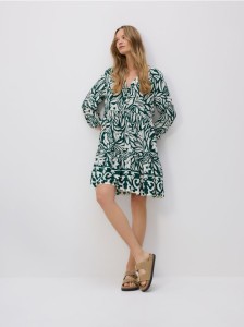Wzorzysta sukienka mini - ciemnozielony