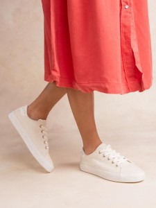 Niskie buty damskie TBS Lanzara