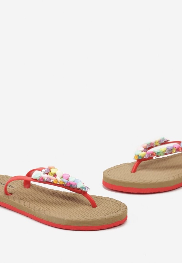 Czerwone Japonki na Płaskiej Podeszwie z Ozdobnymi Koralikami Elenwe