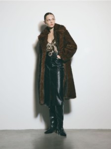 Spódnica z ozdobnym paskiem - czarny