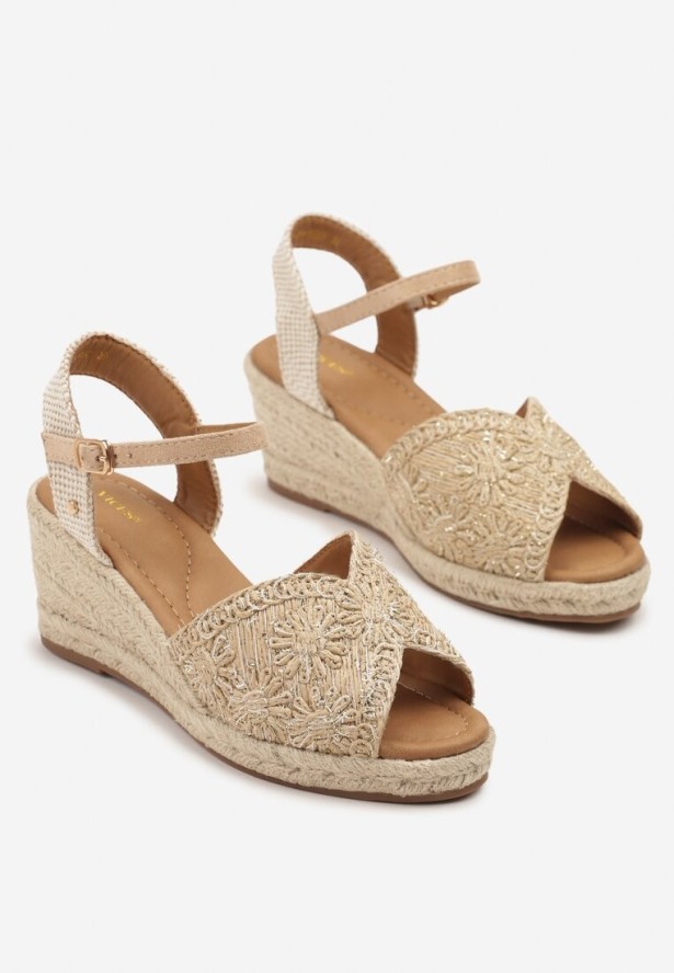 Ciemnobeżowe Sandały na Plecionym Koturnie Vices w Stylu Boho Fililuna