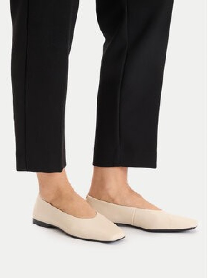 Vagabond Shoemakers Baleriny Delia 5907-101-02 Beżowy