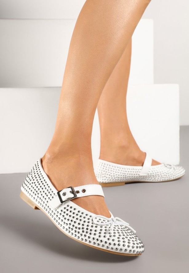 Białe Balerinki Typu Mary Jane z Cyrkoniami i Kokardą Luriellea