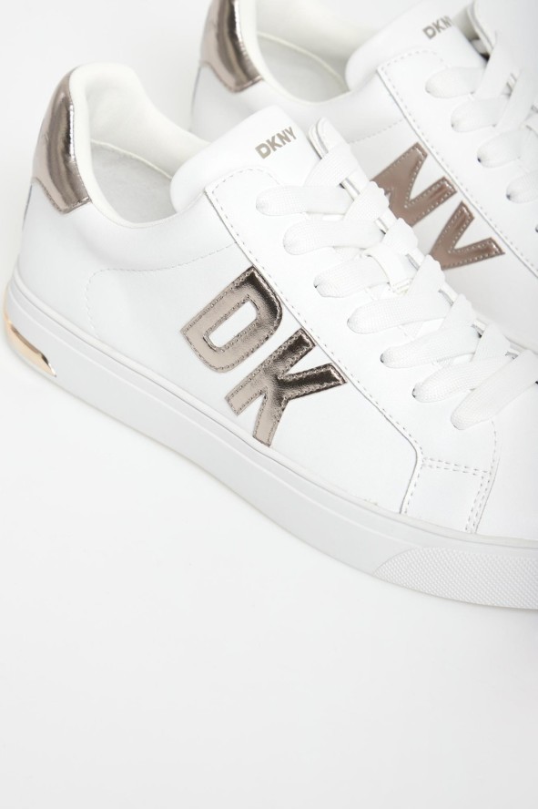 Sneakersy damskie skórzane DKNY
