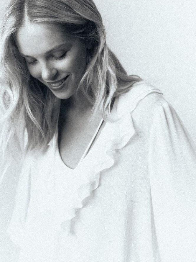 Bluzka z falbanami - złamana biel