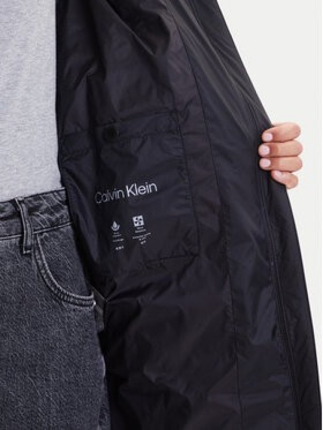 Calvin Klein Jeans Kurtka puchowa Essential LV047D502G Czarny Regular Fit
