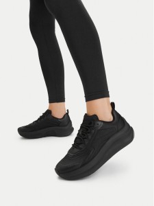 Calvin Klein Sneakersy Chunky Runner Laceup Hf Blst Ny HW0HW03111 Czarny