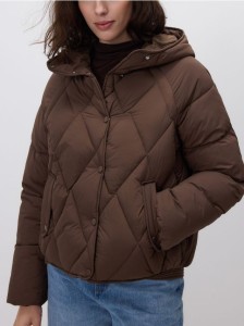 Pikowana kurtka z kapturem - ciemnobrązowy
