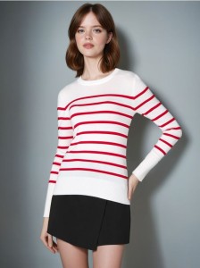 Sweter w paski - czerwony