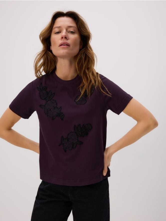 T-shirt z aplikacjami - ciemnofioletowy