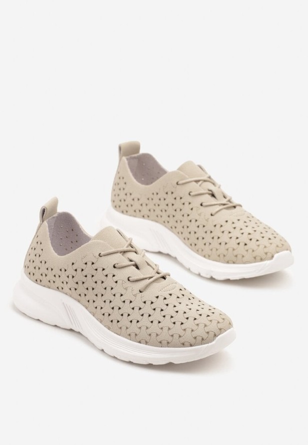 Beżowe Sneakersy Ozdobione Ażurowym Wzorem Sareldi