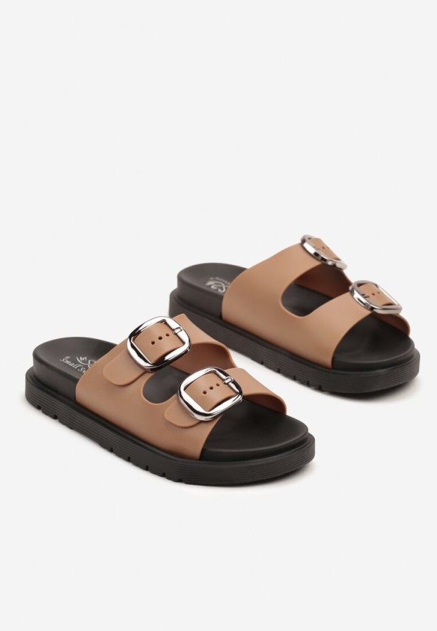 Jasnobrązowe Klapki Ozdobione Klamrami Nusarria