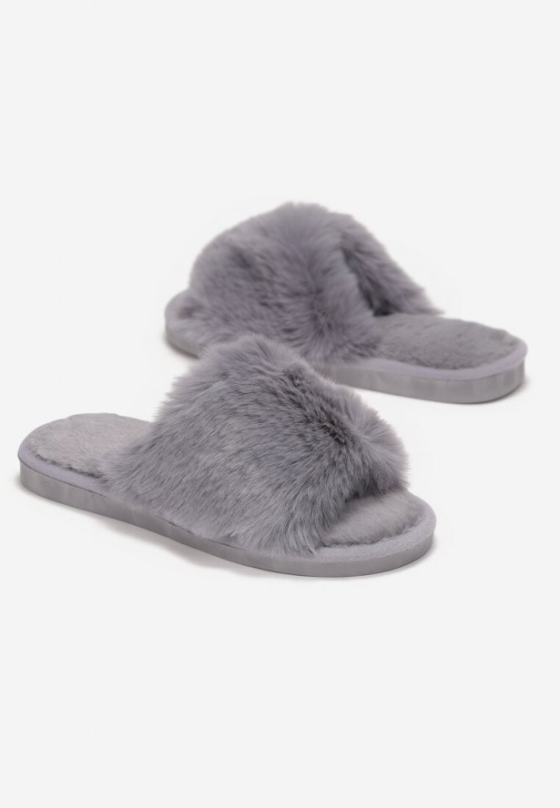 Szare Kapcie Kharilea