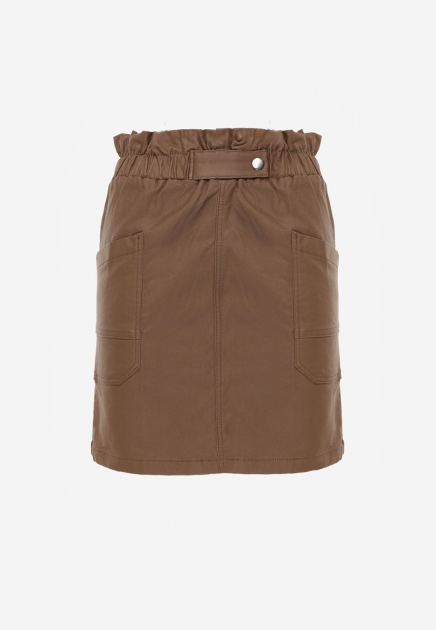 Brązowa Spódnica Mini z Ekoskóry z Gumką w Pasie i Kieszeniami Kirti