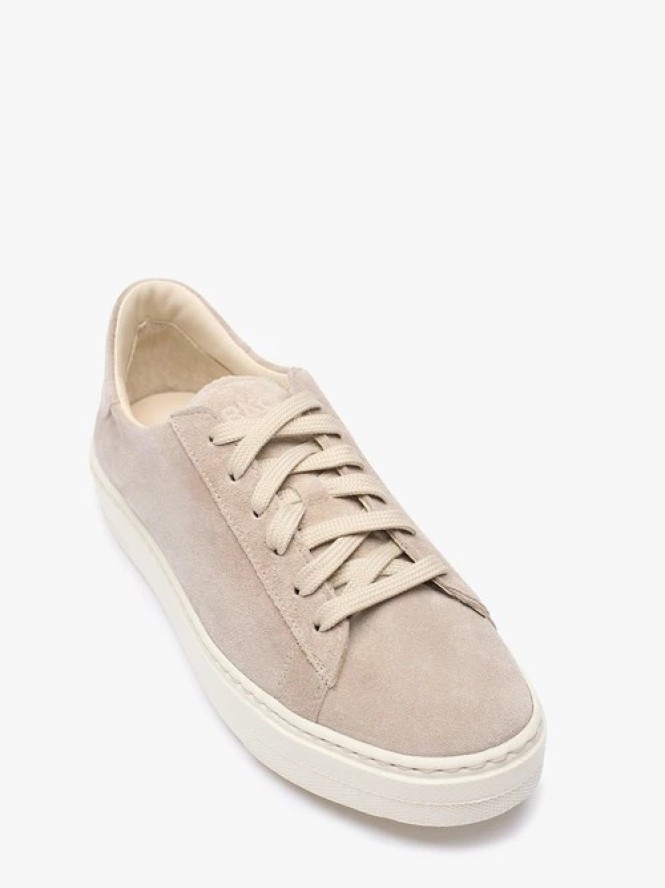 Piaskowe sneakersy ze skóry welurowej
