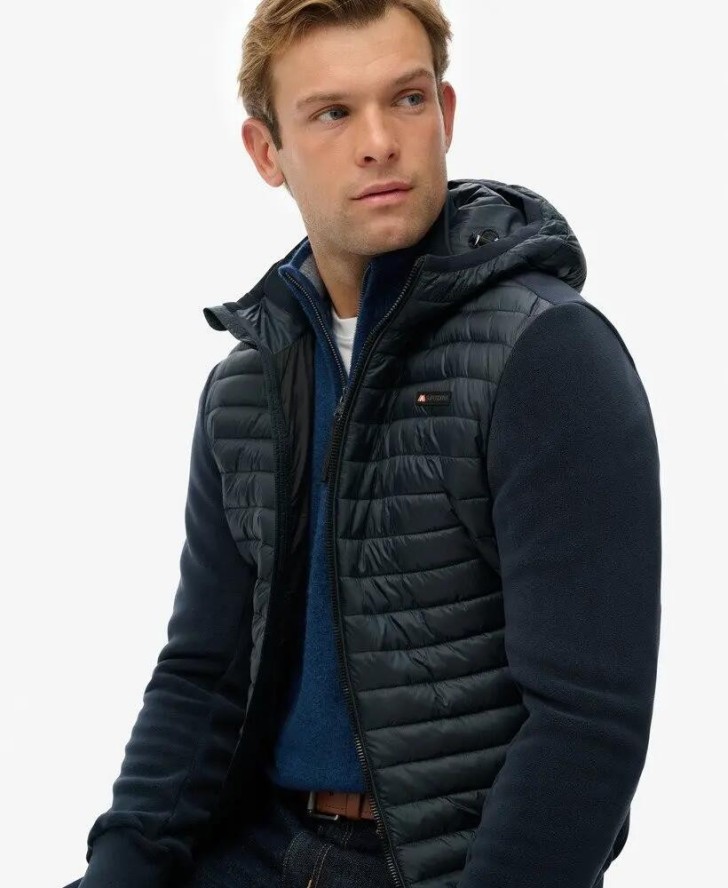 superdry Kurtka Hooded Storm Fleece Hybrid – Pikowany korpus, rękawy z polaru
