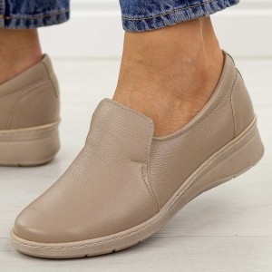 Beżowe skórzane Polskie półbuty damskie Góral 1798