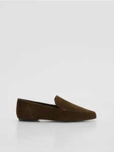 Zamszowe loafersy - brązowy