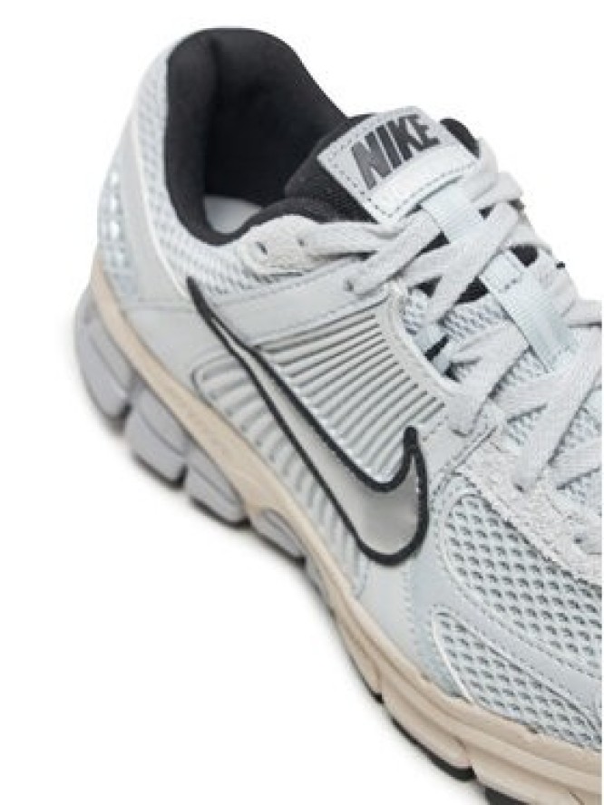 Nike Sneakersy Zoom Vomero 5 FN6742 002 Szary