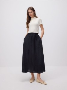 Spódnica midi z gniecionej tkaniny - czarny