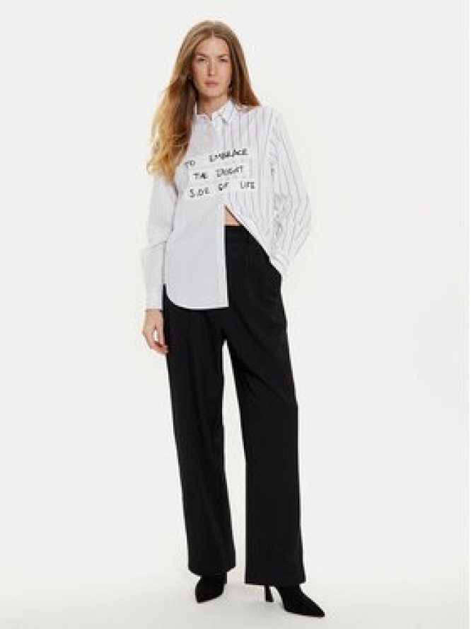 Desigual Spodnie materiałowe Rin 24WWPW20 Czarny Loose Fit