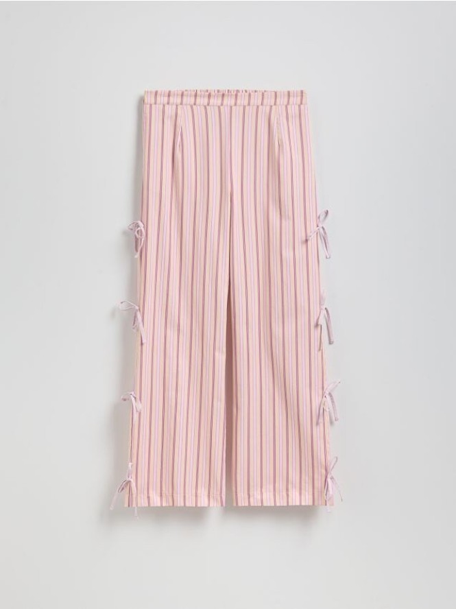 Spodnie w paski - wielobarwny