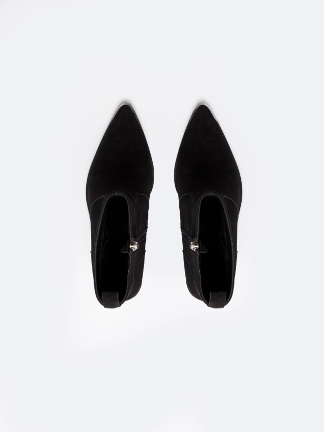 Botki damskie kowbojki ze skóry naturalnej zamszowej czarne SS274472 906