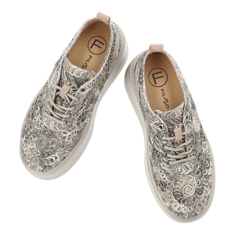 Sneakersy damskie Filippo, cholewka z materiału tekstylnego z ozdobnym haftem wiązany fason na solidnej platformie, khaki, DP7799/26