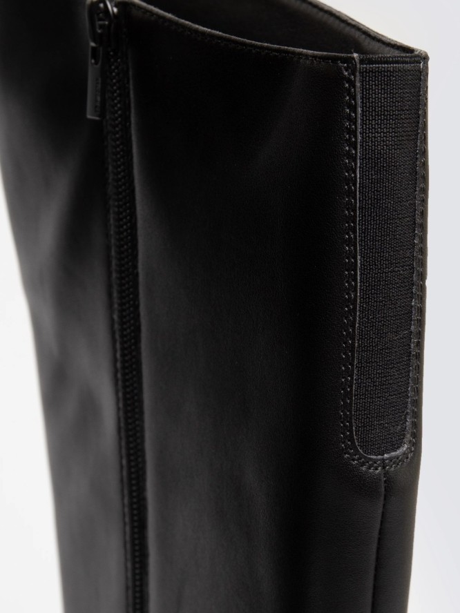 Kozaki damskie ze skóry naturalnej czarne SS274618 906