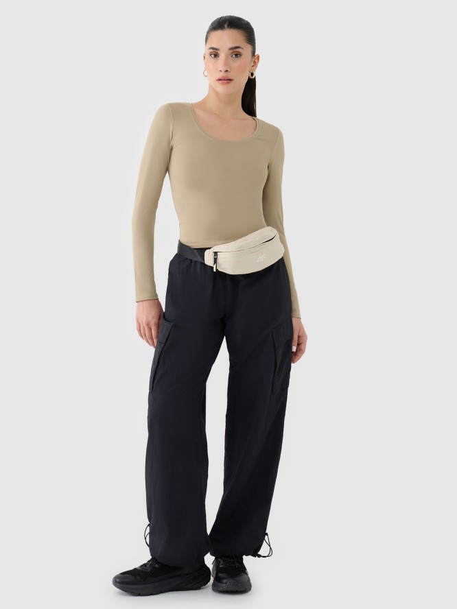 4F Longsleeve slim gładki damski - beżowy L