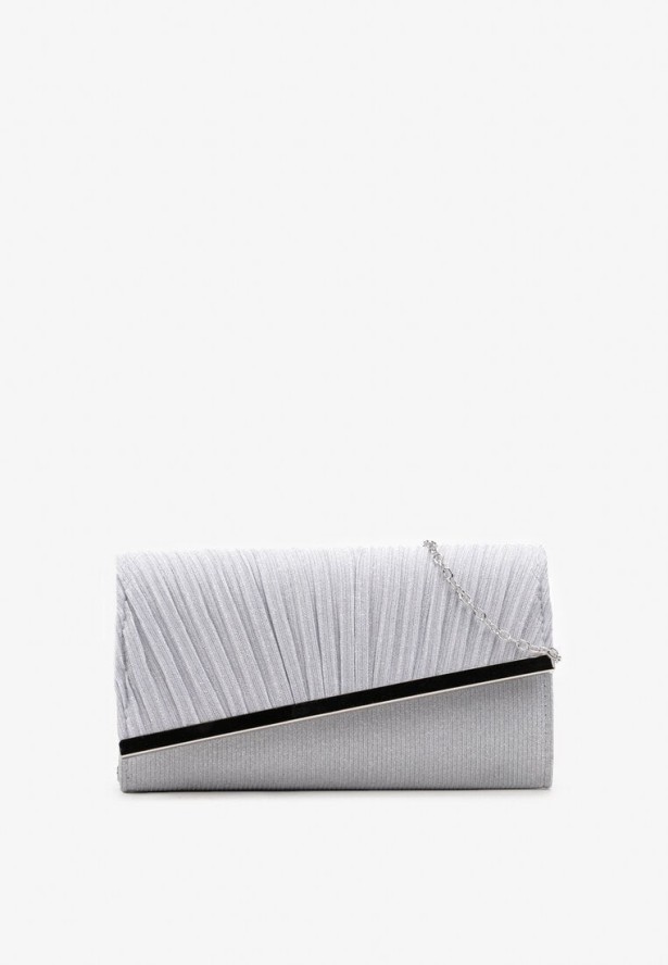 Srebrna Torebka Kopertowa Ozdobiona Brokatem i Asymetryczną Klapką Trippiera