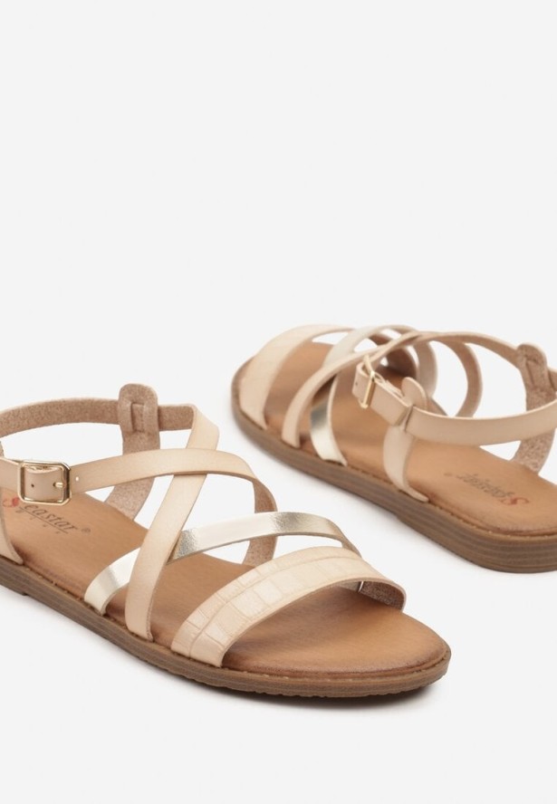 Beżowe Sandały na Płaskiej Podeszwie z Przeplatanymi Paskami Winaria