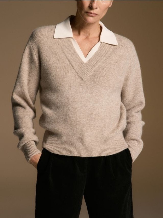 Sweter z wełną - beżowy