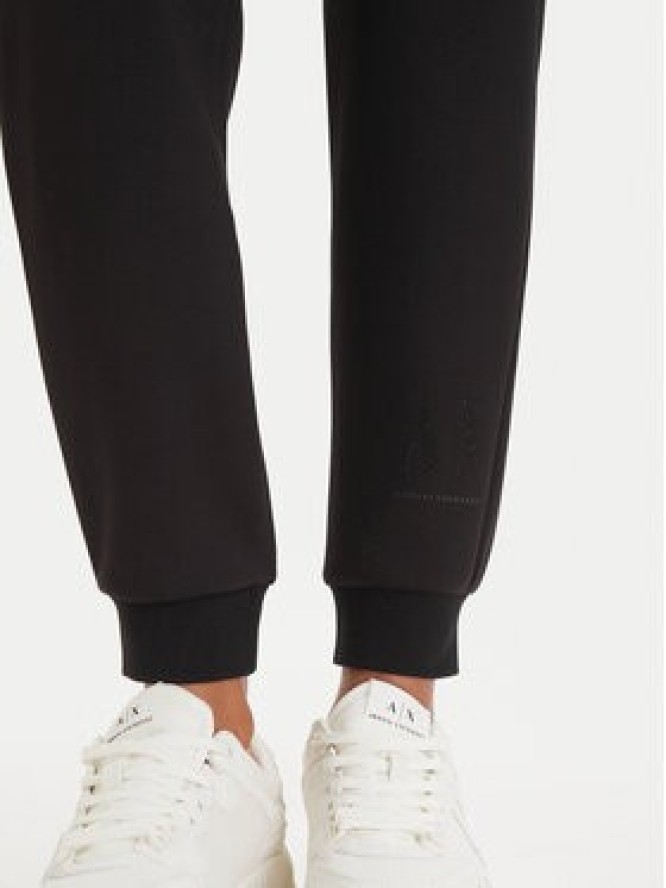 Armani Exchange Spodnie dresowe XW000828 AF13397 UC001 Czarny Regular Fit