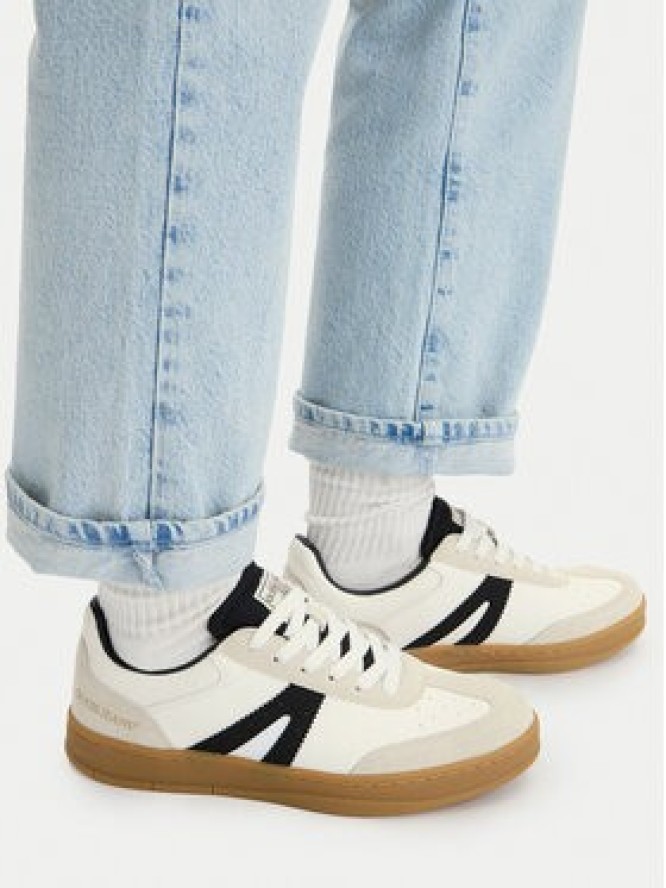 Guess Jeans Sneakersy CWBEO-GJ20250516 Biały