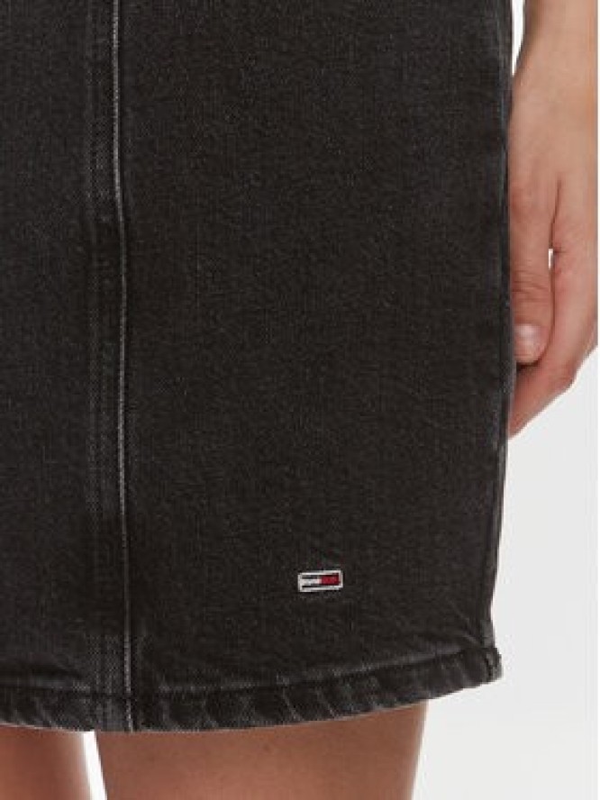 Tommy Jeans Sukienka jeansowa DW0DW17698 Czarny Slim Fit