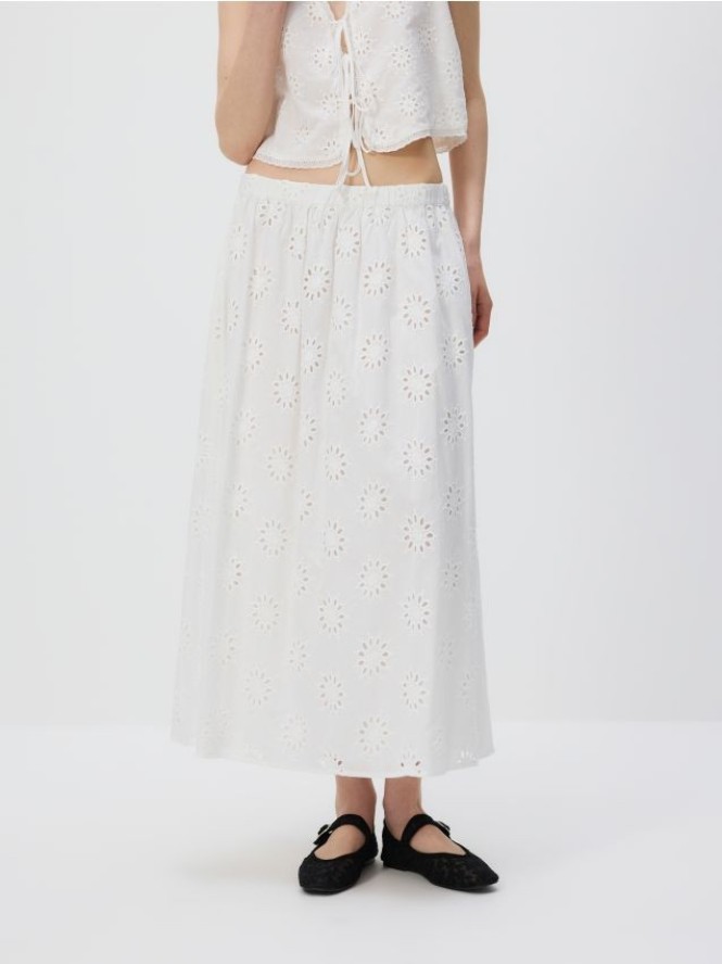 Ażurowa spódnica midi - złamana biel