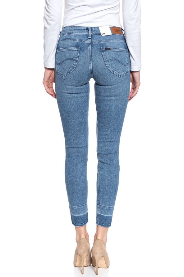 SPODNIE DAMSKIE LEE SCARLETT FRESH BLUE L526DIAL 112111571