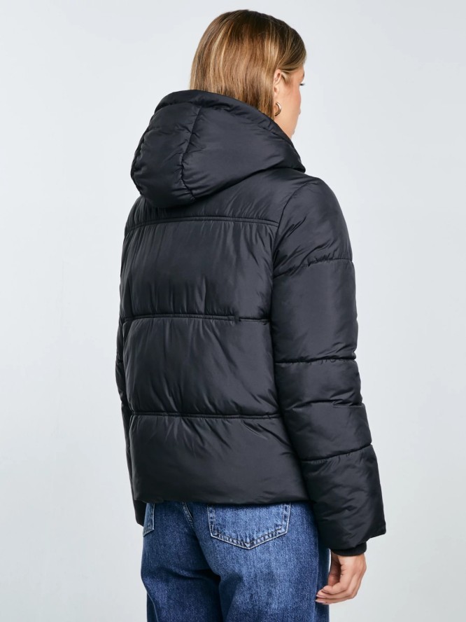 Kurtka damska pikowana z odpinanym kapturem czarna Kelviana 906
