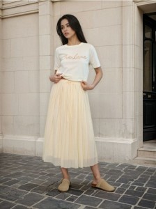 Plisowana spódnica midi z wiązaniem w pasie - żółty