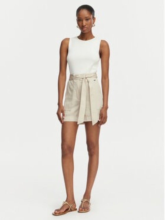 Guess Szorty materiałowe W5GD1R WG4C2 Beżowy jasny Regular Fit