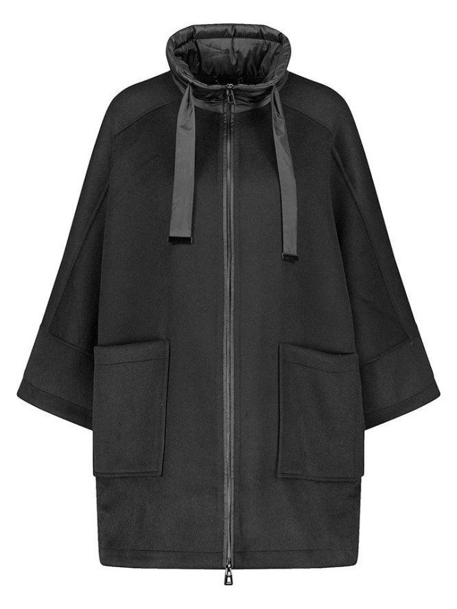 EDITION Narzuta w kolorze czarnym rozmiar: 50