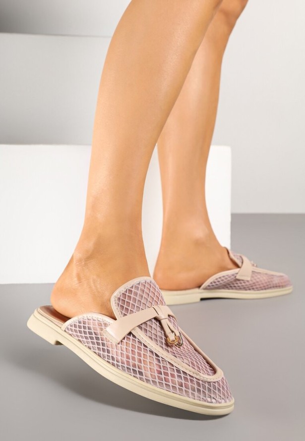 Ciemnobeżowe Transparentne Klapki Mule z Siateczki Zdobione Zawieszką Telianne