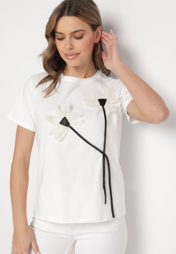 Biały T-shirt z Bawełny Ozdobiony Kwiatami Marionis