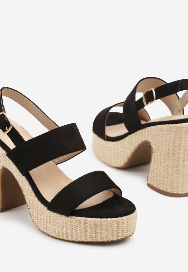 Czarne Sandały na Słupkowym Obcasie z Plecionki Evianne