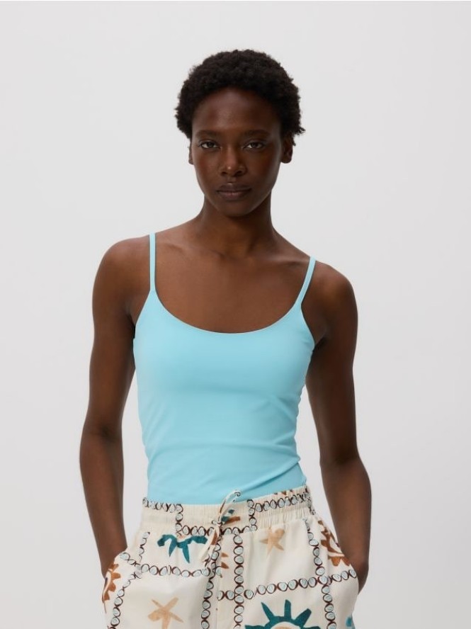 Gładki top na ramiączkach - jasnoturkusowy