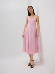 Sukienka midi - pastelowy róż