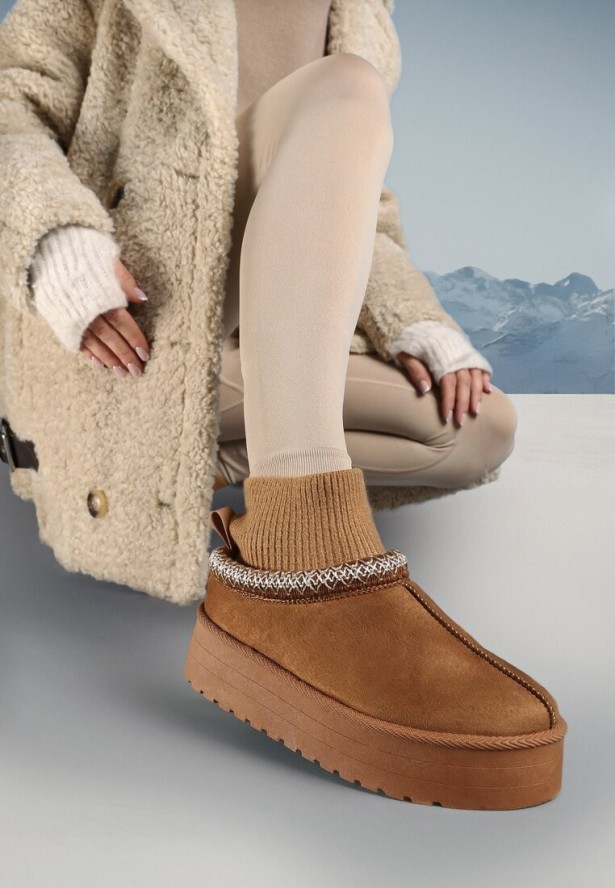 Brązowe Śniegowce na Grubej Podeszwie ze Skarpetową Cholewką Ozdobione Haftem Tintorissa