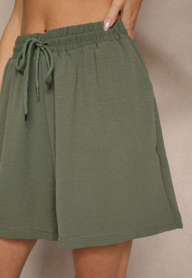 Ciemnozielone Szorty z Wiskozą High Waist Puvione